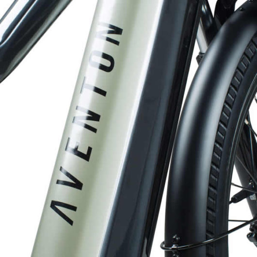 aventon level battery